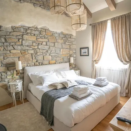 Βίλα Paradiso Distria With And Heated Pool *