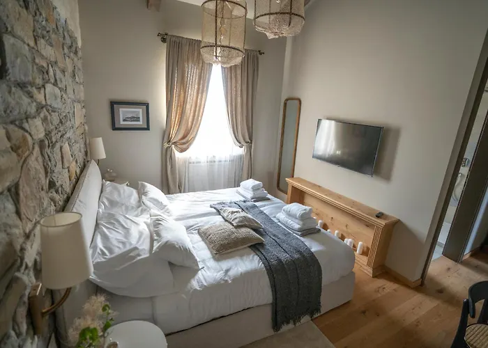 Paradiso Distria With And Heated Pool