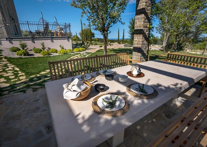 빌라 Paradiso Distria With And Heated Pool