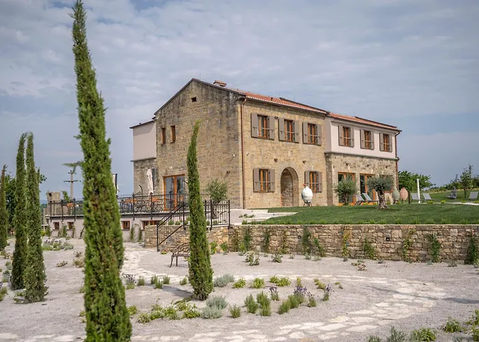 빌라 Paradiso Distria With And Heated Pool *