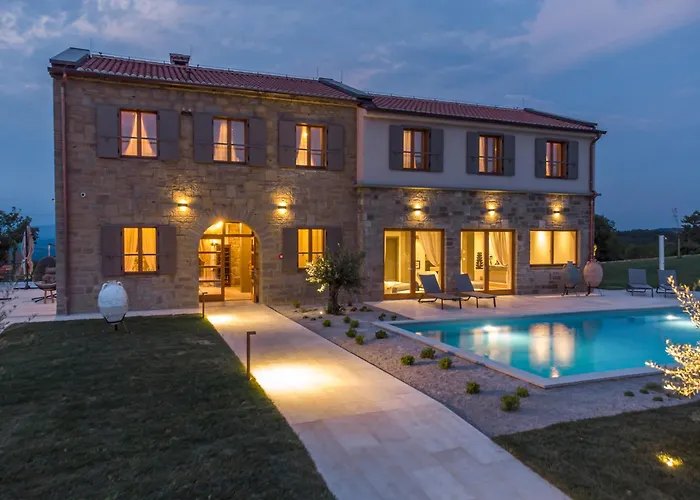 Paradiso Distria With And Heated Pool * Kucibreg