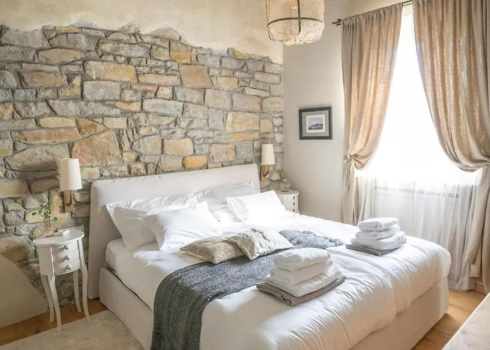 빌라 Paradiso Distria With And Heated Pool *