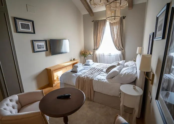 Paradiso Distria With And Heated Pool Kucibreg