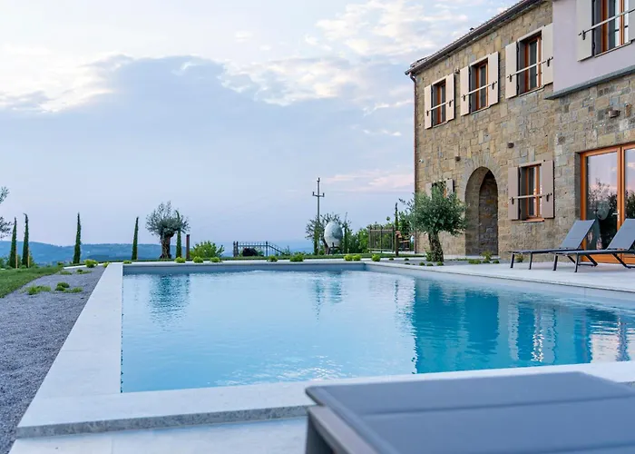 Paradiso Distria With And Heated Pool * Kucibreg